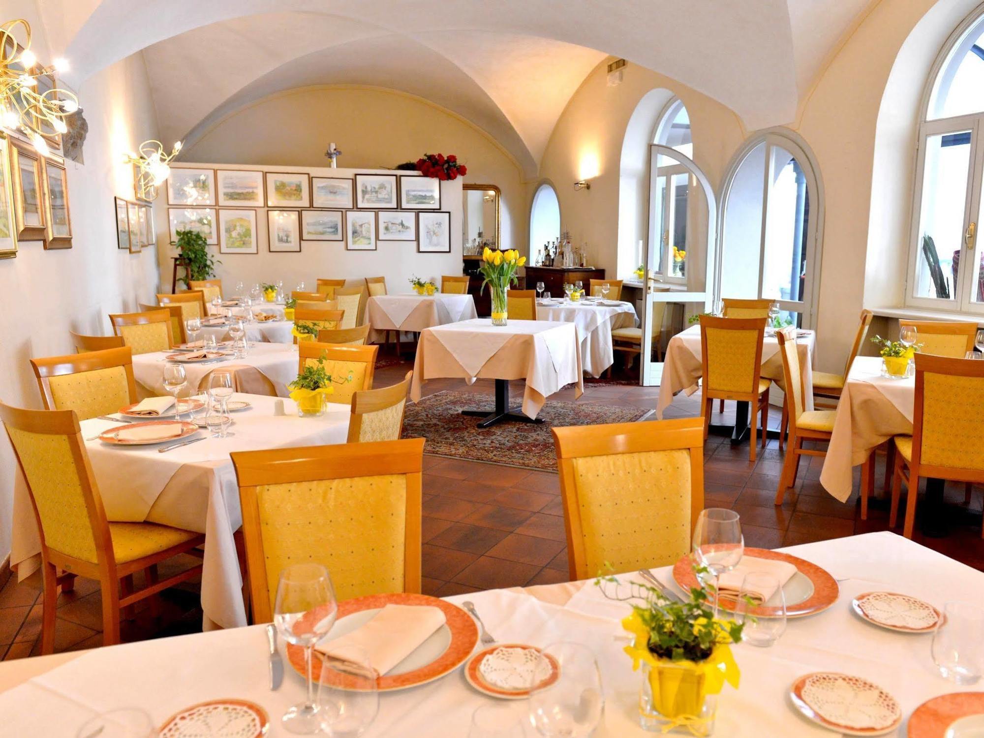 Albergo Della Torre Dal 1891 เตรสโกเรบัลเนอาริโอ ภายนอก รูปภาพ