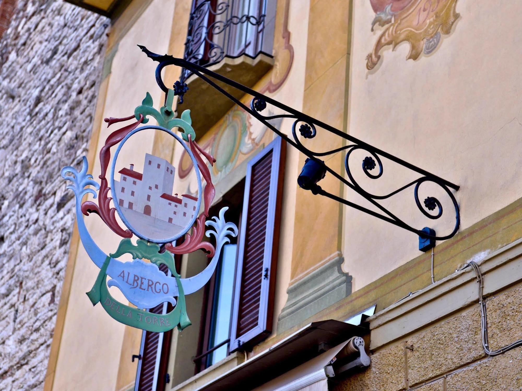 Albergo Della Torre Dal 1891 เตรสโกเรบัลเนอาริโอ ภายนอก รูปภาพ